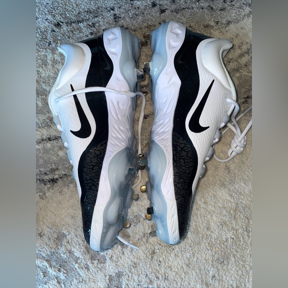 Men NIKE ALPHA HUARACHE ELITE 4 LOW MCS "BASEBALL CLEATS" - Picture 2 of 7